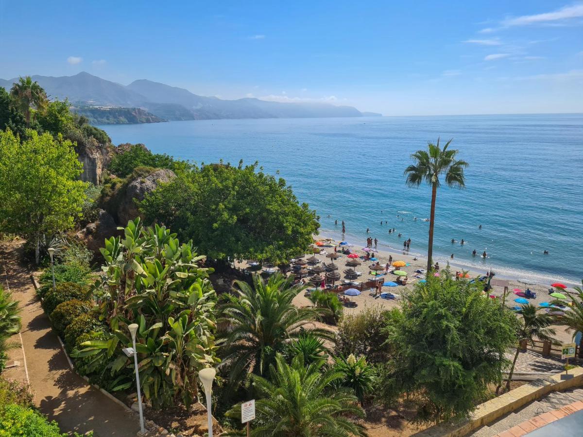 Beach Villa ,Nerja, Seaview, Pool, 3 Bedrooms, Huge Terrace And Garden Esterno foto